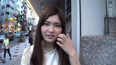 Get 100,000 yen if you can hold back your screaming for 10 minutes with the electrical horns on! The nymphs choke easily under the strenuous vibration of the electrical horns. The guy doesn't stop her even when she feels orgasms.